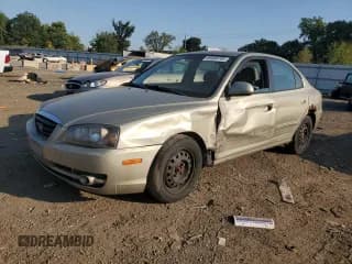 ✅ 2005 Hyundai Elantra GLS • VIN: KMHDN46D15U170898 • Lot: 84558105. Wystawiony na Copart z przebiegiem 211 125 mil. Bezpłatny archiwum sprzedaży aukcyjnych z USA i szczegółowy raport historii pojazdu na DreamBid. Zdjęcie 1.