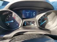 ✅ 2015 Ford Escape S • VIN: 1FMCU0F75FUB28818 • Лот: 93031915. Опубликован ранее на Copart с пробегом 139 904 миль. Бесплатный доступ к архиву аукционных продаж из США и подробный отчёт об истории автомобиля на DreamBid. Изображение 9.