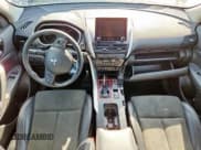 ✅ 2024 Mitsubishi Eclipse Cross SE • VIN: JA4ATWAA5RZ034833 • Lot: 92895215. Wystawiony na Copart z przebiegiem 29 510 mil. Bezpłatny archiwum sprzedaży aukcyjnych z USA i szczegółowy raport historii pojazdu na DreamBid. Zdjęcie 8.