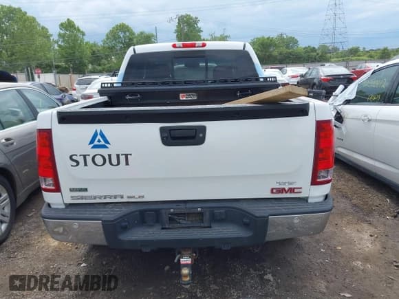 ✅ 2012 GMC Sierra 1500 SLE • VIN: 3GTP2VE77CG119109 • Lot: 42388856. Wystawiony na IAAI z przebiegiem 194 482 mil. Bezpłatny archiwum sprzedaży aukcyjnych z USA i szczegółowy raport historii pojazdu na DreamBid. Zdjęcie 16.