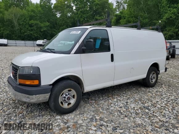 ✅ 2014 GMC Savana Cargo • VIN: 1GTW7FCA0E1211441 • Lot: 59172695. Listed on Copart with 233,279 mi. Free auction sales archive from the USA and detailed vehicle history report at DreamBid. Image 1.