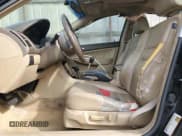 ✅ 2006 Honda Accord EX-L • VIN: JHMCM56846C008359 • Lot: 92467245. Wystawiony na Copart z przebiegiem 249 758 mil. Bezpłatny archiwum sprzedaży aukcyjnych z USA i szczegółowy raport historii pojazdu na DreamBid. Zdjęcie 7.