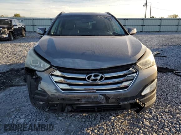 ✅ 2014 Hyundai Santa Fe • VIN: 5XYZU3LB0EG197067 • Lot: 89719165. Listed on Copart with 130,138 mi. Free auction sales archive from the USA and detailed vehicle history report at DreamBid. Image 5.
