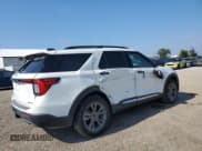 ✅ 2025 Ford Explorer Active • VIN: 1FMUK8DH9SGB00971 • Lot: 81470755. Listed on Copart with 15,515 mi. Free auction sales archive from the USA and detailed vehicle history report at DreamBid. Image 3.