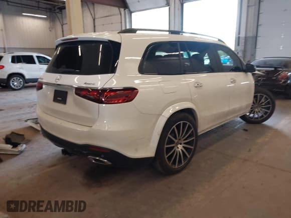 ✅ 2024 Mercedes-Benz GLS 450 • VIN: 4JGFF5KE7RB117053 • Lot: 42062685. Listed on IAAI with 14,558 mi. Free auction sales archive from the USA and detailed vehicle history report at DreamBid. Image 4.