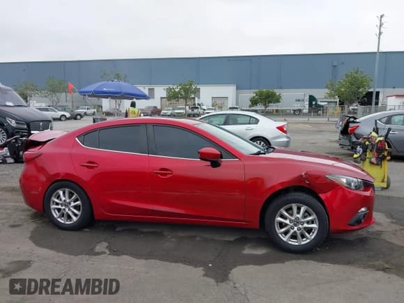 ✅ 2016 Mazda 3 i Touring • VIN: 3MZBM1V70GM315619 • Lot: 43520618. Wystawiony na IAAI z przebiegiem 89 874 mil. Bezpłatny archiwum sprzedaży aukcyjnych z USA i szczegółowy raport historii pojazdu na DreamBid. Zdjęcie 14.
