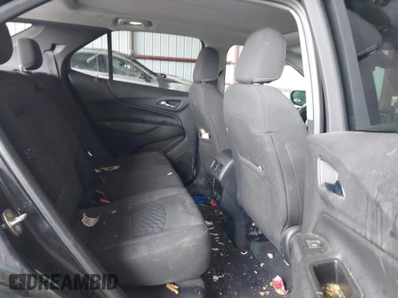 ✅ 2018 Chevrolet Equinox LT • VIN: 2GNAXTEX4J6332689 • Lot: 43382216. Wystawiony na IAAI z przebiegiem 121 024 mil. Bezpłatny archiwum sprzedaży aukcyjnych z USA i szczegółowy raport historii pojazdu na DreamBid. Zdjęcie 8.