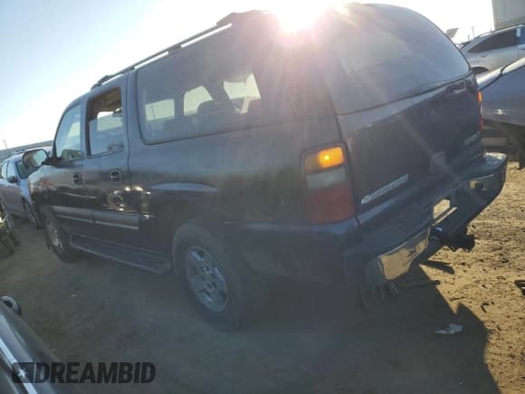 ✅ 2003 Chevrolet Suburban LS • VIN: 1GNEC16T93J295576 • Лот: 89305005. Опубликован ранее на Copart с пробегом 429 945 миль. Бесплатный доступ к архиву аукционных продаж из США и подробный отчёт об истории автомобиля на DreamBid. Изображение 2.