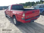 ✅ 2015 Toyota Tacoma PreRunner • VIN: 5TFKU4HN5FX006820 • Lot: 42647115. Listed on IAAI with 197,681 mi. Free auction sales archive from the USA and detailed vehicle history report at DreamBid. Image 3.