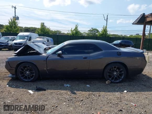 ✅ 2020 Dodge Challenger GT • VIN: 2C3CDZJG3LH191693 • Лот: 43174977. Опубликован ранее на IAAI с пробегом 81 277 миль. Бесплатный доступ к архиву аукционных продаж из США и подробный отчёт об истории автомобиля на DreamBid. Изображение 15.