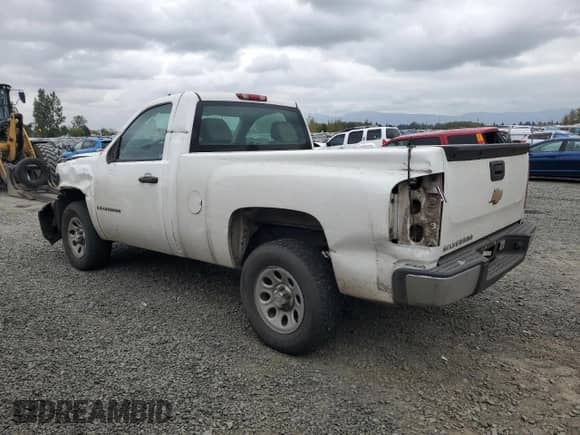 2008 Chevrolet Silverado 1500 Work Truck с VIN 1GCEC14X18Z270811, выставлен на аукционе Copart как лот 82322375 с пробегом 256 592 миль миль и Списание • Salvage title. История ставок и продаж доступна на DreamBid. Изображение 2.