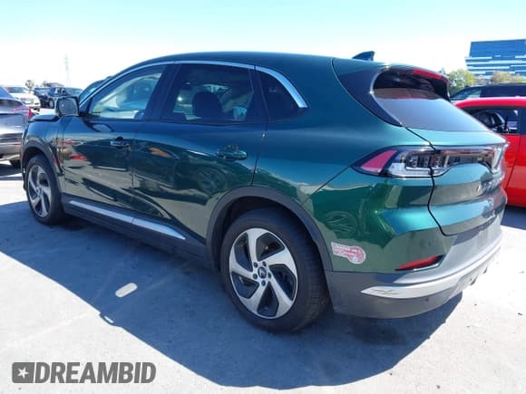 ✅ 2023 VinFast VF 8 Eco • VIN: RLLV1AEB4PH002385 • Лот: 41949184. Опубликован ранее на IAAI с пробегом 9 671 миль. Бесплатный доступ к архиву аукционных продаж из США и подробный отчёт об истории автомобиля на DreamBid. Изображение 3.