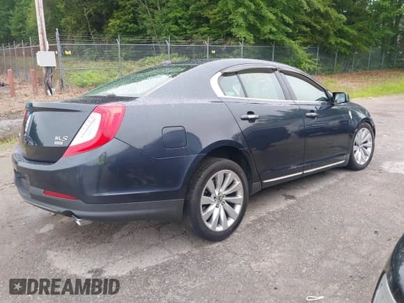 ✅ 2013 Lincoln MKS • VIN: 1LNHL9EK6DG617369 • Lot: 42478152. Wystawiony na IAAI z przebiegiem 86 874 mil. Bezpłatny archiwum sprzedaży aukcyjnych z USA i szczegółowy raport historii pojazdu na DreamBid. Zdjęcie 13.