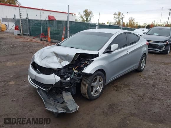 ✅ 2013 Hyundai Elantra Limited • VIN: 5NPDH4AE8DH160132 • Лот: 43539724. Опубликован ранее на IAAI с пробегом 199 165 миль. Бесплатный доступ к архиву аукционных продаж из США и подробный отчёт об истории автомобиля на DreamBid. Изображение 17.