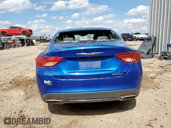 ✅ 2015 Chrysler 200 S • VIN: 1C3CCCBB5FN693104 • Лот: 86701465. Опубликован ранее на Copart с пробегом 128 951 миль. Бесплатный доступ к архиву аукционных продаж из США и подробный отчёт об истории автомобиля на DreamBid. Изображение 6.