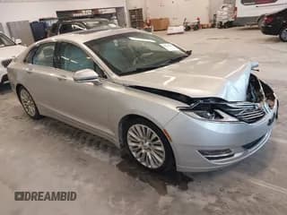 ✅ 2013 Lincoln MKZ • VIN: 3LN6L2J91DR805419 • Lot: 43565243. Wystawiony na IAAI z przebiegiem 106 237 mil. Bezpłatny archiwum sprzedaży aukcyjnych z USA i szczegółowy raport historii pojazdu na DreamBid. Zdjęcie 1.