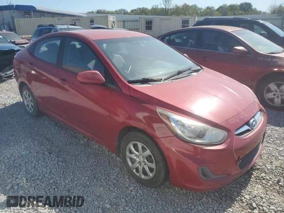 ✅ 2013 Hyundai Accent GLS • VIN: KMHCT4AE7DU445545 • Лот: 74970604. Опубликован ранее на Copart с пробегом 207 066 миль. Бесплатный доступ к архиву аукционных продаж из США и подробный отчёт об истории автомобиля на DreamBid. Изображение 4.