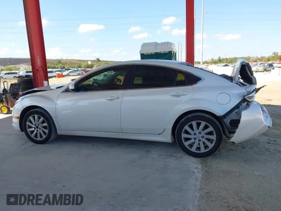 ✅ 2012 Mazda 6 i Touring • VIN: 1YVHZ8DHXC5M13469 • Lot: 43785147. Listed on IAAI with 158,465 mi. Free auction sales archive from the USA and detailed vehicle history report at DreamBid. Image 15.