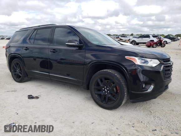 ✅ 2018 Chevrolet Traverse Premier • VIN: 1GNERKKW5JJ154182 • Lot: 70745164. Wystawiony na Copart z przebiegiem 132 546 mil. Bezpłatny archiwum sprzedaży aukcyjnych z USA i szczegółowy raport historii pojazdu na DreamBid. Zdjęcie 4.