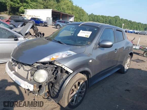 ✅ 2012 Nissan Juke SL • VIN: JN8AF5MV4CT116301 • Лот: 42947515. Опубликован ранее на IAAI с пробегом 184 162 миль. Бесплатный доступ к архиву аукционных продаж из США и подробный отчёт об истории автомобиля на DreamBid. Изображение 18.