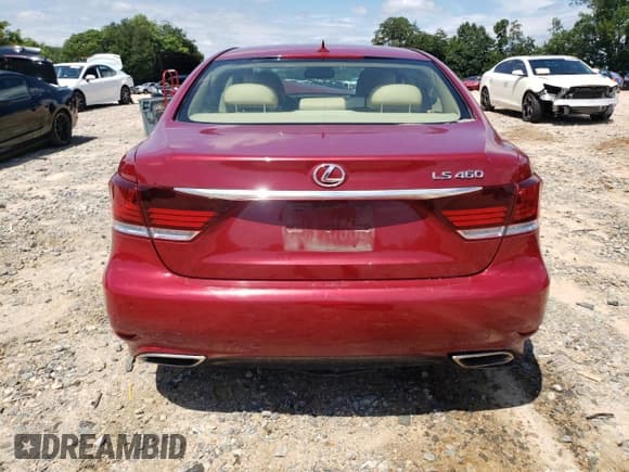 ✅ 2013 Lexus LS 460 • VIN: JTHBL5EF5D5119969 • Лот: 66906745. Опубликован ранее на Copart с пробегом 69 519 миль. Бесплатный доступ к архиву аукционных продаж из США и подробный отчёт об истории автомобиля на DreamBid. Изображение 6.