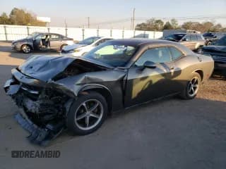 ✅ 2010 Dodge Challenger SE • VIN: 2B3CJ4DV2AH224165 • Lot: 86441074. Wystawiony na Copart z przebiegiem 215 386 mil. Bezpłatny archiwum sprzedaży aukcyjnych z USA i szczegółowy raport historii pojazdu na DreamBid. Zdjęcie 1.