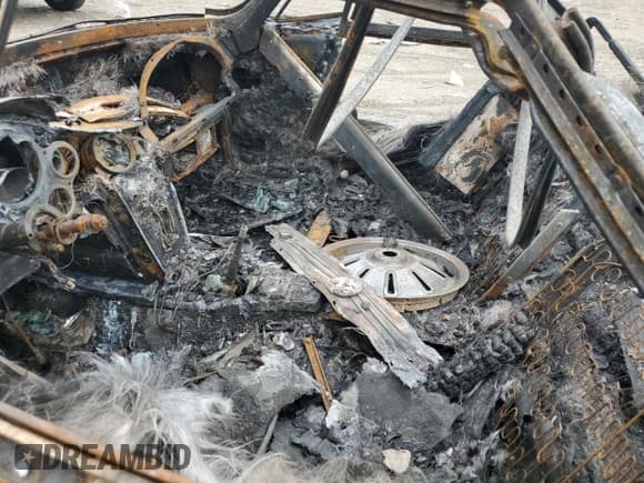 ✅ 1964 Chevrolet Corvette • VIN: 40867S116306 • Lot: 80618805. Listed on Copart with Not provided. Free auction sales archive from the USA and detailed vehicle history report at DreamBid. Image 7.