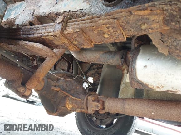 ✅ 2005 Dodge 2500 ST • VIN: 3D7KS26D05G815316 • Lot: 40518807. Wystawiony na IAAI z przebiegiem 80 295 mil. Bezpłatny archiwum sprzedaży aukcyjnych z USA i szczegółowy raport historii pojazdu na DreamBid. Zdjęcie 12.