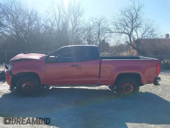 2018 Chevrolet Colorado 2WD Work Truck with VIN 1GCHSBEN6J1138361, listed as a IAAI auction lot 41588108 with 58,917 mi miles and . Bid and sale history available at DreamBid. Image 15.