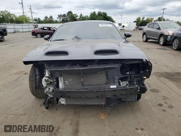 ✅ 2021 Dodge Challenger SRT Hellcat • VIN: 2C3CDZC90MH603035 • Lot: 68492914. Wystawiony na Copart z przebiegiem 14 657 mil. Bezpłatny archiwum sprzedaży aukcyjnych z USA i szczegółowy raport historii pojazdu na DreamBid. Zdjęcie 5.