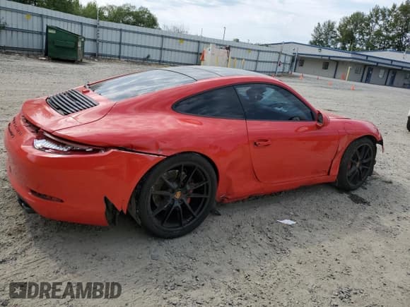 ✅ 2015 Porsche 911 Carrera S • VIN: WP0AB2A94FS125670 • Lot: 62938754. Listed on Copart with 70,738 mi. Free auction sales archive from the USA and detailed vehicle history report at DreamBid. Image 3.