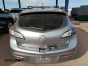 ✅ 2013 Mazda 3 i Grand Touring • VIN: JM1BL1M78D1753997 • Лот: 92722405. Опубликован ранее на Copart с пробегом 167 937 миль. Бесплатный доступ к архиву аукционных продаж из США и подробный отчёт об истории автомобиля на DreamBid. Изображение 6.