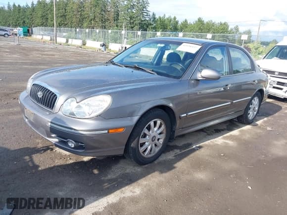 ✅ 2004 Hyundai Sonata GLS • VIN: KMHWF35H44A055278 • Lot: 42526427. Wystawiony na IAAI z przebiegiem 153 896 mil. Bezpłatny archiwum sprzedaży aukcyjnych z USA i szczegółowy raport historii pojazdu na DreamBid. Zdjęcie 2.