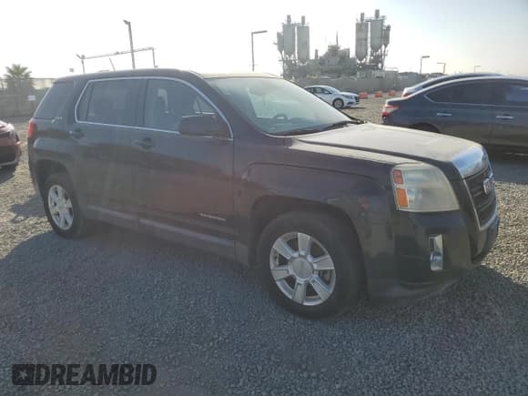 ✅ 2013 GMC Terrain SLE • VIN: 2GKALMEK9D6159808 • Lot: 91861375. Wystawiony na Copart z przebiegiem 170 489 mil. Bezpłatny archiwum sprzedaży aukcyjnych z USA i szczegółowy raport historii pojazdu na DreamBid. Zdjęcie 4.