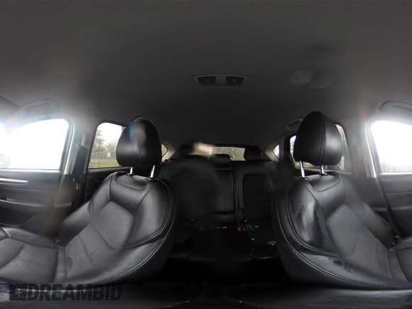 ✅ 2018 Mazda CX-5 Touring • VIN: JM3KFBCM3J0437436 • Lot: 43436406. Wystawiony na IAAI z przebiegiem 122 774 mil. Bezpłatny archiwum sprzedaży aukcyjnych z USA i szczegółowy raport historii pojazdu na DreamBid. Zdjęcie 18.