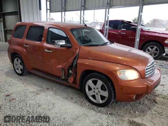 ✅ 2008 Chevrolet HHR LT • VIN: 3GNDA53P18S610134 • Lot: 82175924. Wystawiony na Copart z przebiegiem 154 487 mil mil. Skorzystaj z bezpłatnego archiwum sprzedaży aukcyjnych z USA i zobacz szczegółowy raport historii pojazdu na DreamBid. Zdjęcie 4.
