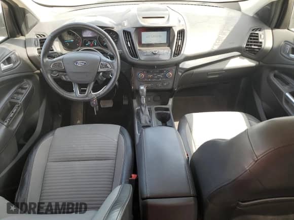 2018 Ford Escape SE z VIN 1FMCU9GD6JUD48647, wystawiony jako Copart lot #70868345 z przebiegiem 102 072 mil mil oraz Szkoda całkowita • Salvage title. Historia ofert i sprzedaży dostępna na DreamBid. Obrazek 8.