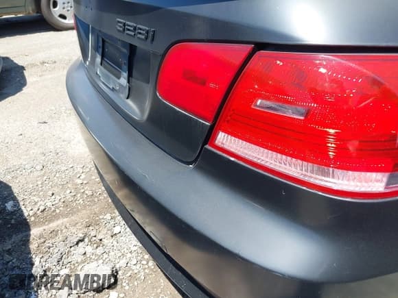 ✅ 2009 BMW 3 Series 328i • VIN: WBAWR33529P460674 • Лот: 42810884. Опубликован ранее на IAAI с пробегом 154 249 миль. Бесплатный доступ к архиву аукционных продаж из США и подробный отчёт об истории автомобиля на DreamBid. Изображение 11.