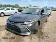 2023 Toyota Camry Hybrid LE with VIN 4T1C31AK8PU059323, listed as a Copart auction lot 72040395 with 31,361 mi miles and Salvage title. Bid and sale history available at DreamBid. Image 13.