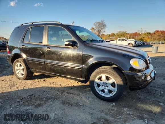 ✅ 2003 Mercedes-Benz M 350 • VIN: 4JGAB57E83A411217 • Lot: 90740035. Wystawiony na Copart z przebiegiem 123 474 mil. Bezpłatny archiwum sprzedaży aukcyjnych z USA i szczegółowy raport historii pojazdu na DreamBid. Zdjęcie 4.