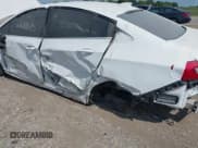 ✅ 2019 Chevrolet Cruze LT • VIN: 1G1BE5SM9K7118039 • Lot: 43106145. Listed on IAAI with Not provided. Free auction sales archive from the USA and detailed vehicle history report at DreamBid. Image 6.