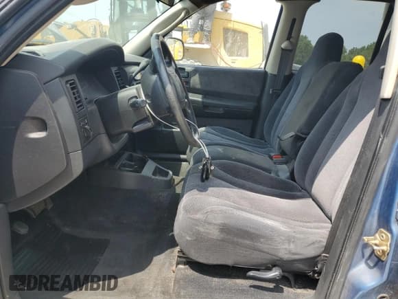 ✅ 2004 Dodge Dakota SLT • VIN: 1D7HG48N04S549350 • Lot: 67535745. Listed on Copart with 215,578 mi. Free auction sales archive from the USA and detailed vehicle history report at DreamBid. Image 7.