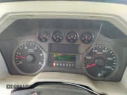 ✅ 2010 Ford F-250 • VIN: 1FTSX2AR3AEA18347 • Lot: 41521128. Wystawiony na IAAI z przebiegiem 58 624 mil. Bezpłatny archiwum sprzedaży aukcyjnych z USA i szczegółowy raport historii pojazdu na DreamBid. Zdjęcie 7.