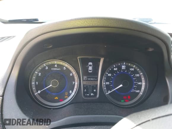 ✅ 2012 Hyundai Azera • VIN: KMHFG4JG1CA185369 • Лот: 42031314. Опубликован ранее на IAAI с пробегом 143 461 миль. Бесплатный доступ к архиву аукционных продаж из США и подробный отчёт об истории автомобиля на DreamBid. Изображение 7.