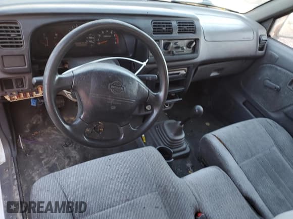 ✅ 2000 Nissan Frontier XE • VIN: 1N6DD26SXYC324610 • Lot: 91478575. Listed on Copart with 298,637 mi. Free auction sales archive from the USA and detailed vehicle history report at DreamBid. Image 8.