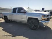 ✅ 2019 Chevrolet Silverado 1500 LT • VIN: 2GCRCPEC3K1104600 • Lot: 74625494. Wystawiony na Copart z przebiegiem 119 199 mil. Bezpłatny archiwum sprzedaży aukcyjnych z USA i szczegółowy raport historii pojazdu na DreamBid. Zdjęcie 4.