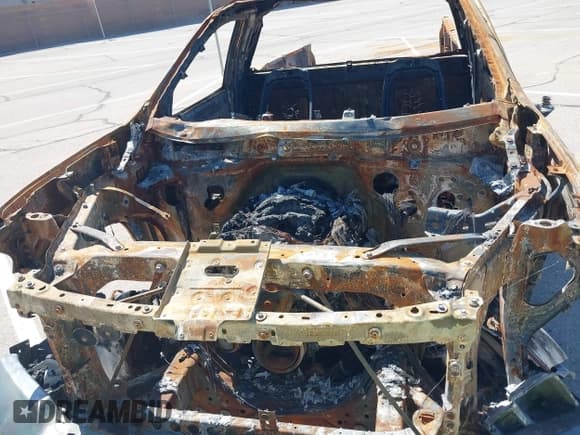 ✅ 2021 Chevrolet Silverado 1500 RST • VIN: 1GCUYEEL4MZ214338 • Лот: 39752554. Опубликован ранее на IAAI с пробегом Не указан. Бесплатный доступ к архиву аукционных продаж из США и подробный отчёт об истории автомобиля на DreamBid. Изображение 10.