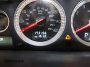 ✅ 2013 Volvo XC90 Premier Plus • VIN: YV4952CZ1D1644277 • Lot: 42864440. Wystawiony na IAAI z przebiegiem 173 156 mil. Bezpłatny archiwum sprzedaży aukcyjnych z USA i szczegółowy raport historii pojazdu na DreamBid. Zdjęcie 7.