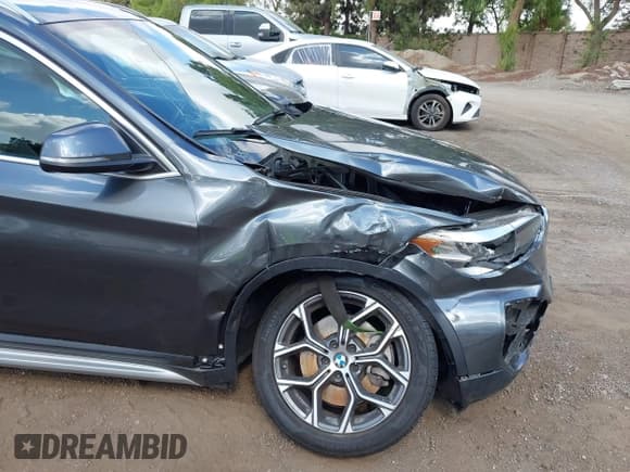 ✅ 2021 BMW X1 sDrive28i • VIN: WBXJG7C08M5S35553 • Lot: 43176705. Wystawiony na IAAI z przebiegiem 44 732 mil. Bezpłatny archiwum sprzedaży aukcyjnych z USA i szczegółowy raport historii pojazdu na DreamBid. Zdjęcie 6.