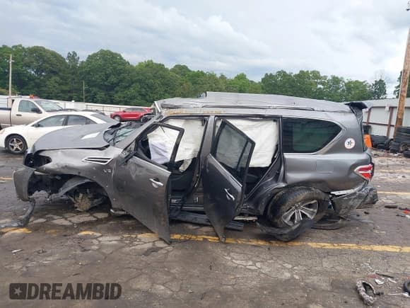 ✅ 2018 Nissan Armada SL • VIN: JN8AY2ND5JX003414 • Лот: 42470054. Опубликован ранее на IAAI с пробегом 119 389 миль. Бесплатный доступ к архиву аукционных продаж из США и подробный отчёт об истории автомобиля на DreamBid. Изображение 14.